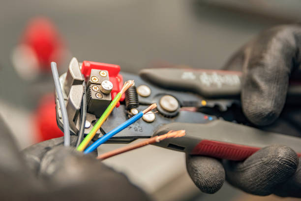 Best Licensed Electrician  in Tumter, WA